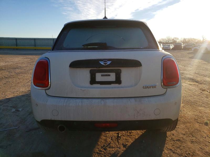 Photo 6 from auction – 2018 MINI COOPER with VIN WMWXU1C56J2F79811