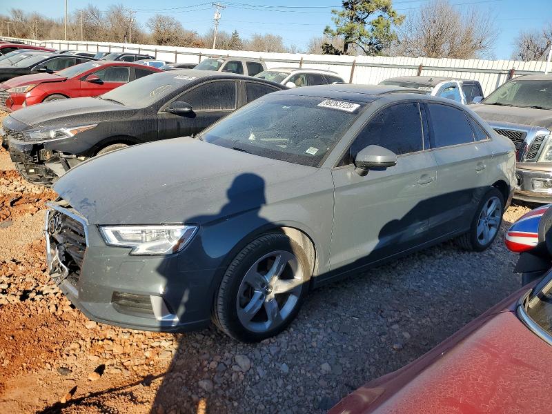 AUDI A3 PREMIUM 2018 with VIN WAUAUGFF9J1022178 - Photo from auction