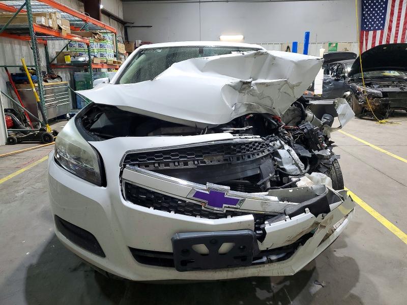 Photo 5 from auction – 2013 CHEVROLET MALIBU with VIN 1G11C5SA0DF158302