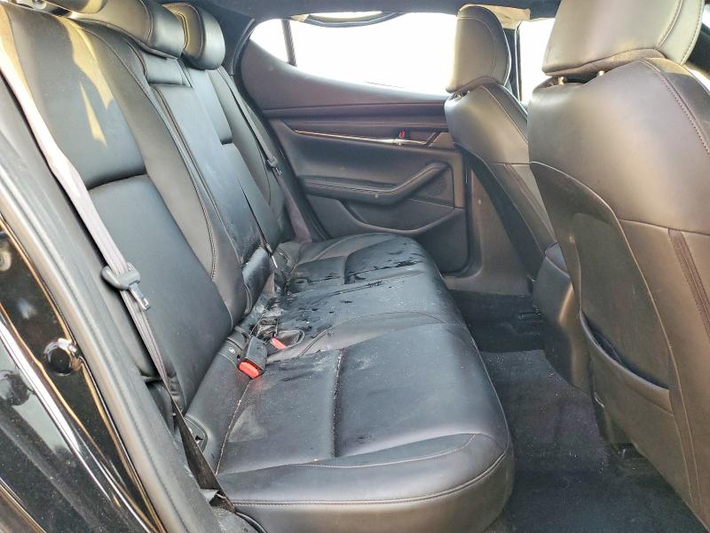 Photo 10 from auction – 2019 MAZDA 3 with VIN JM1BPAMM3K1118600