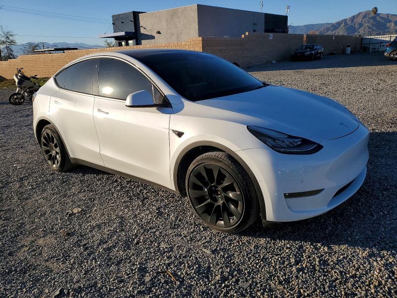 Photo 4 from auction – 2022 TESLA MODEL Y with VIN 7SAYGDEE0NF328248