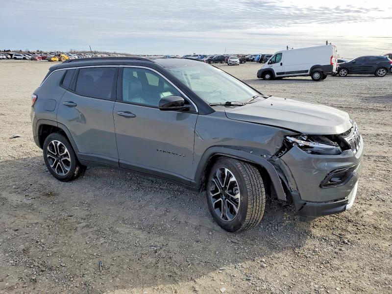 Photo 4 from auction – 2023 JEEP COMPASS with VIN 3C4NJDCN0PT523520