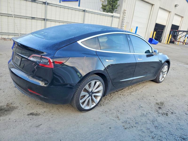 Photo 3 from auction – 2019 TESLA MODEL 3 with VIN 5YJ3E1EA7KF401877