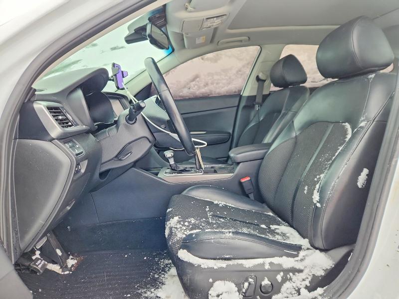 Photo 7 from auction – 2019 KIA OPTIMA with VIN 5XXGT4L32KG280511