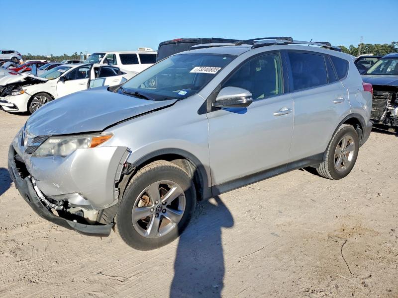 TOYOTA RAV4 2015 with VIN JTMWFREVXFD047751 - Photo from auction