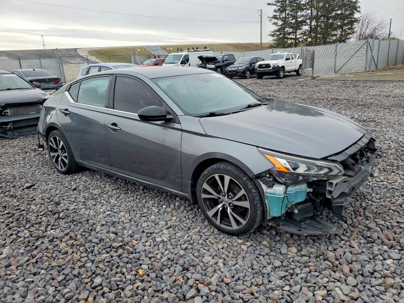 Photo 4 from auction – 2020 NISS ALTIMA with VIN 1N4BL4CV7LC192766