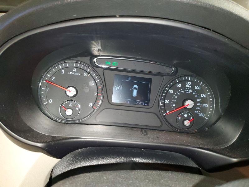 Photo 9 from auction – 2017 KIA SORENTO with VIN 5XYPGDA33HG259758