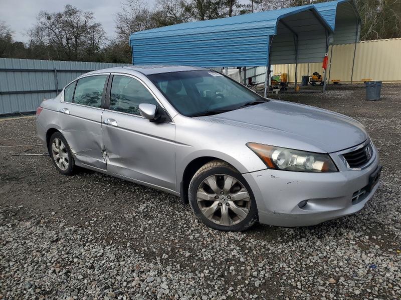 Photo 4 from auction – 2010 HONDA ACCORD EXL with VIN 1HGCP3F87AA030228
