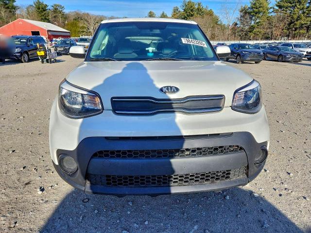 Photo 5 from auction – 2019 KIA SOUL with VIN KNDJN2A21K7685007