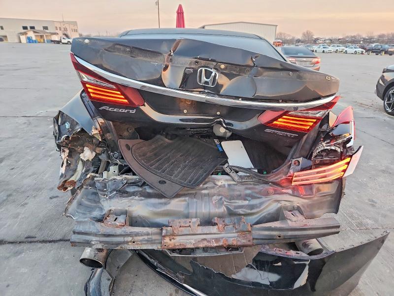 Photo 6 from auction – 2017 HONDA ACCORD with VIN 1HGCR2F50HA100849