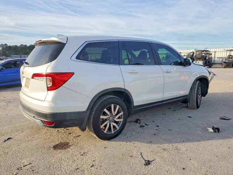 Photo 3 from auction – 2020 HONDA PILOT EX with VIN 5FNYF5H35LB013989