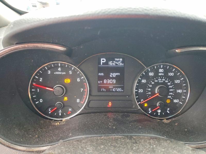 Photo 9 from auction – 2018 KIA FORTE with VIN 3KPFK4A78JE198682