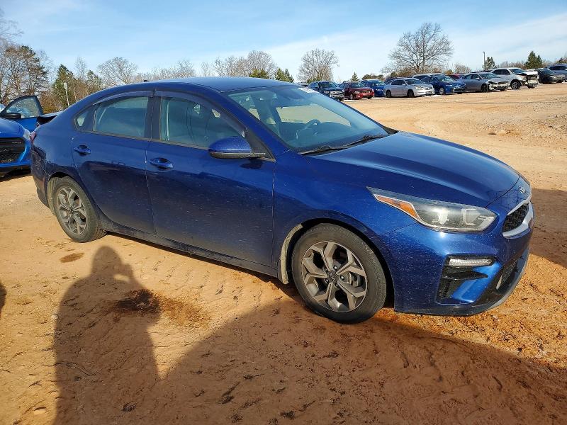 Photo 4 from auction – 2019 KIA FORTE with VIN 3KPF24AD6KE027503
