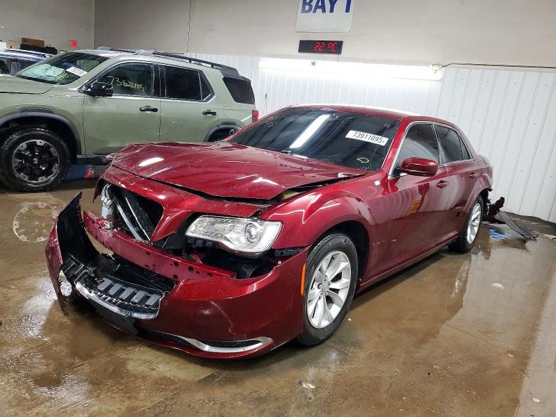 CHRYSLER 300 2020 with VIN 2C3CCAAG8LH121983 - Photo from auction