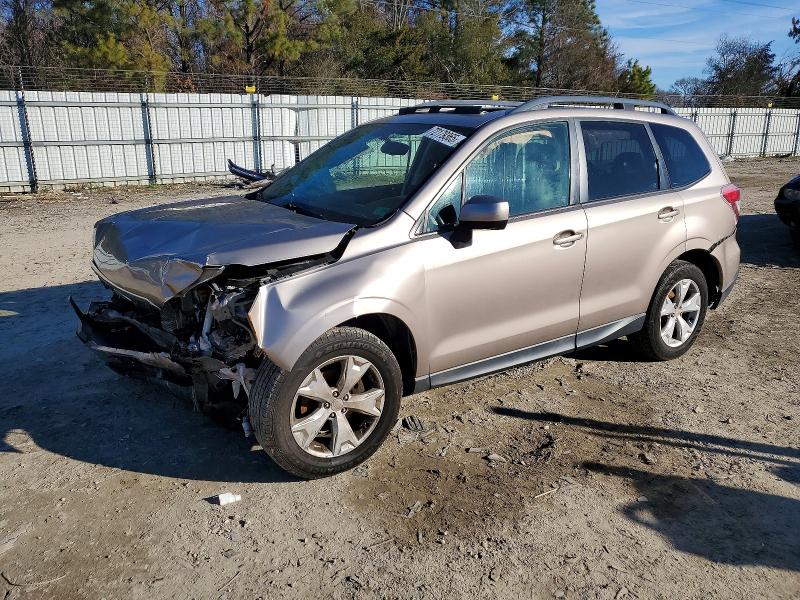 SUBARU FORESTER 2015 with VIN JF2SJADC9FH491633 - Photo from auction