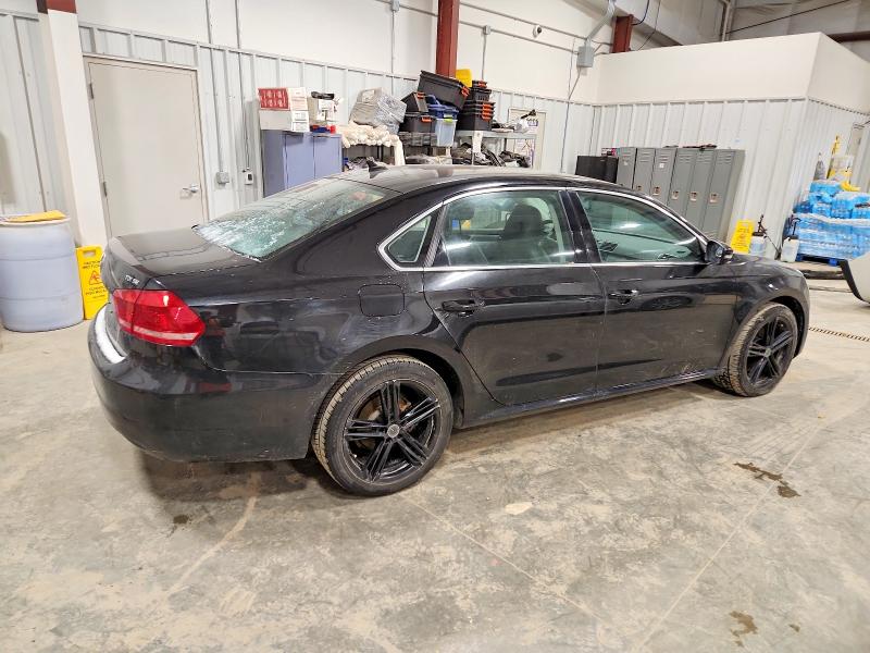 Photo 3 from auction – 2015 VOLKSWAGEN PASSAT SE with VIN 1VWBV7A33FC014085