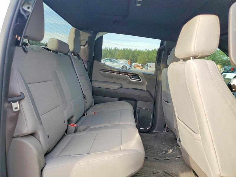 Photo 10 from auction – 2022 CHEVROLET SILVERADO with VIN 3GCUDDED5NG513790