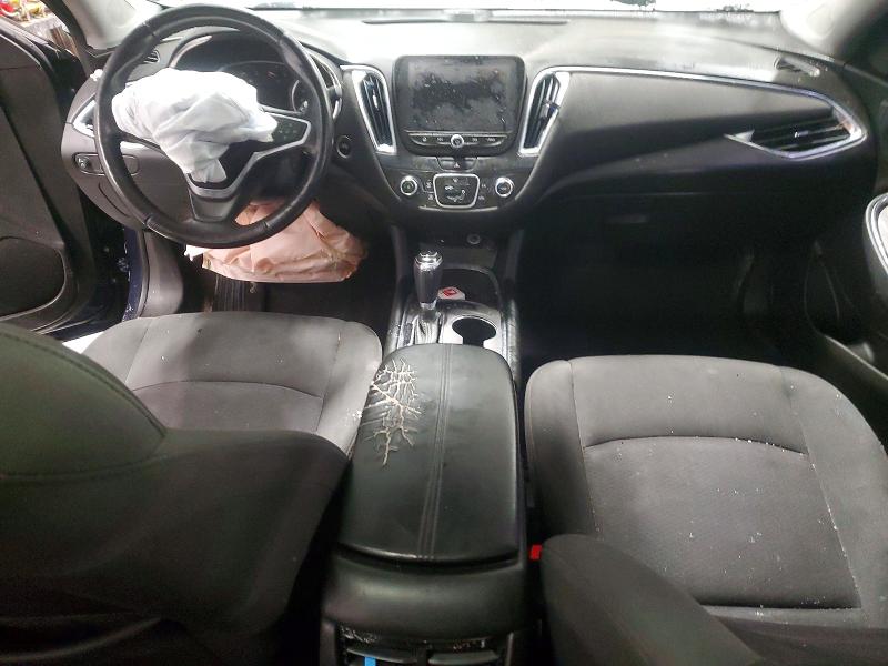 Photo 8 from auction – 2018 CHEVROLET MALIBU LT with VIN 1G1ZD5ST9JF124534