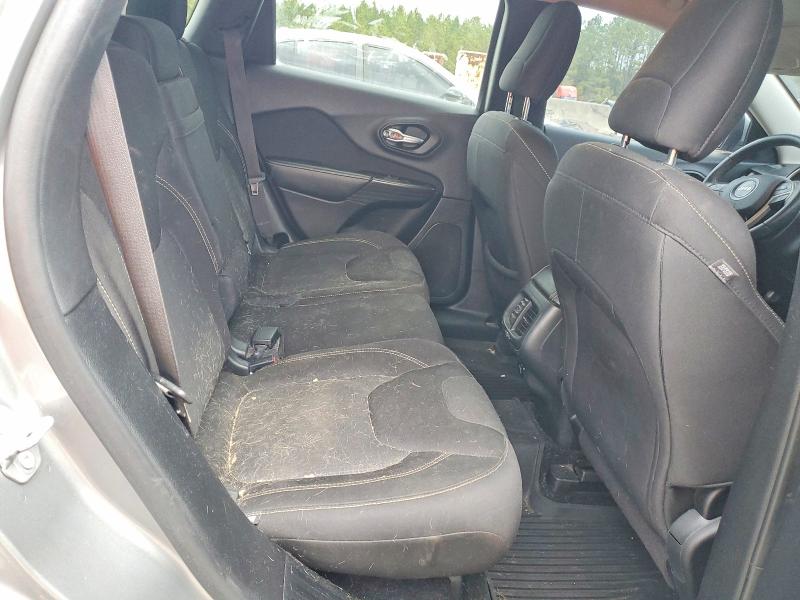 Photo 10 from auction – 2015 JEEP CHEROKEE with VIN 1C4PJLCB5FW759811