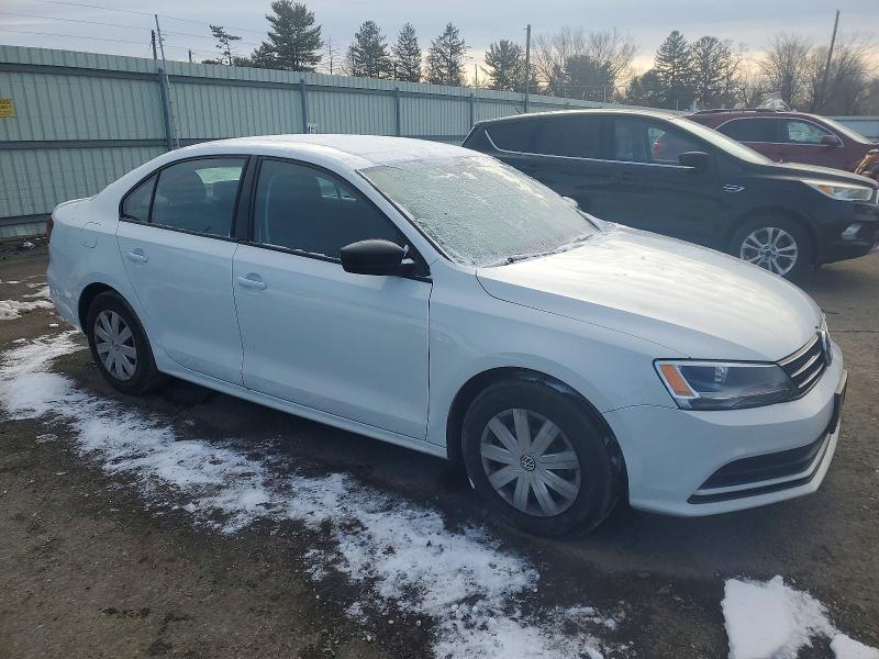 Photo 4 from auction – 2016 VOLKSWAGEN JETTA with VIN 3VW267AJ0GM316400