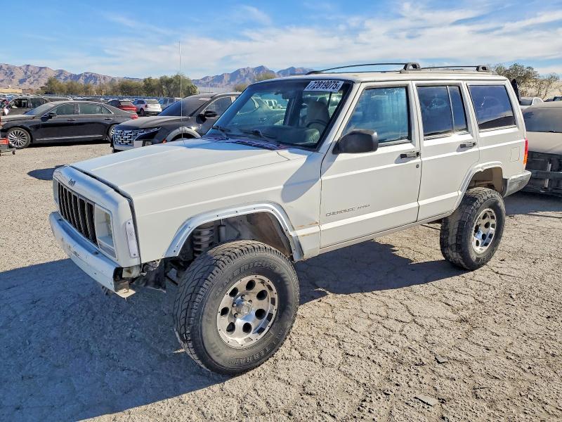 JEEP CHEROKEE S 2000 with VIN 1J4FF48S3YL128193 - Photo from auction