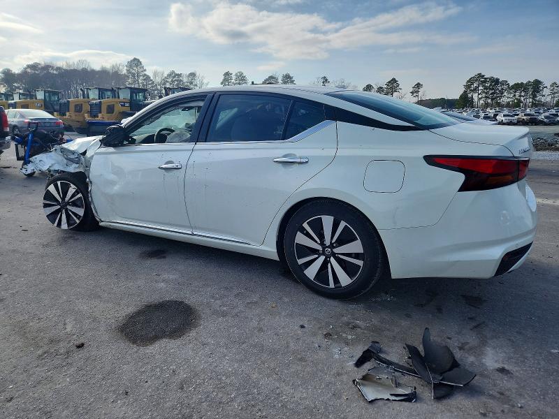 Photo 2 from auction – 2020 NISS ALTIMA with VIN 1N4BL4DV6LC131732
