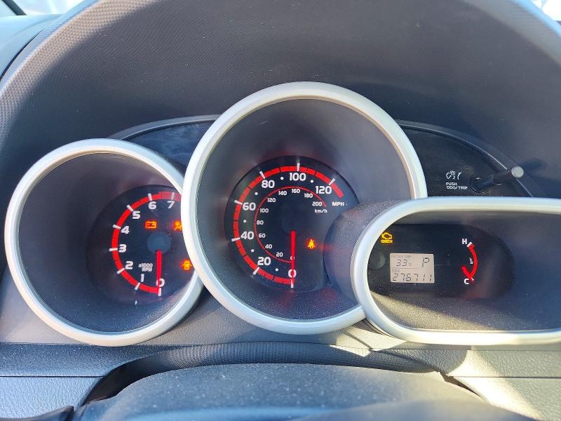 Photo 9 from auction – 2010 TOYOTA COROLLA MATRIX with VIN 2T1KU4EE3AC201097