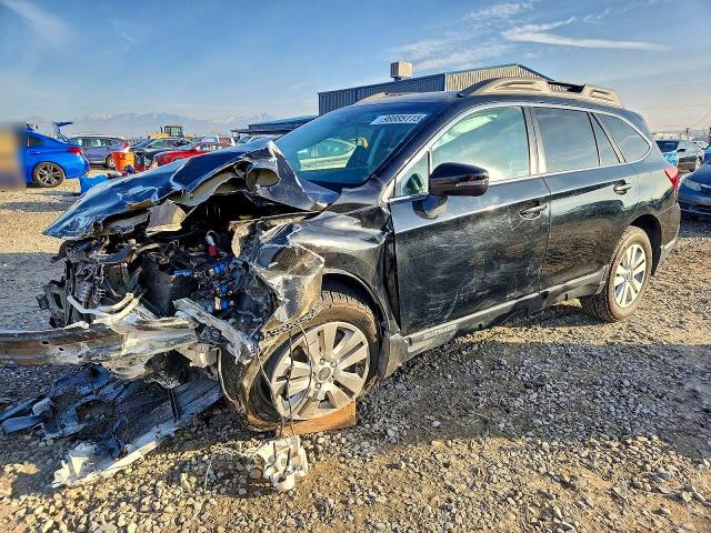 SUBARU OUTBACK 2. 2018 with VIN 4S4BSAFC0J3294568 - Photo from auction