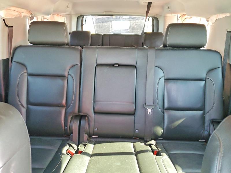 Photo 10 from auction – 2020 CHEVROLET SUBURBAN K with VIN 1GNSKHKC8LR157744