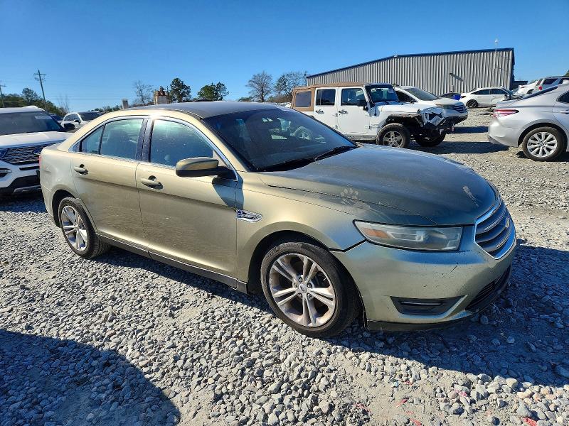 Photo 4 from auction – 2013 FORD TAURUS SEL with VIN 1FAHP2E85DG107881
