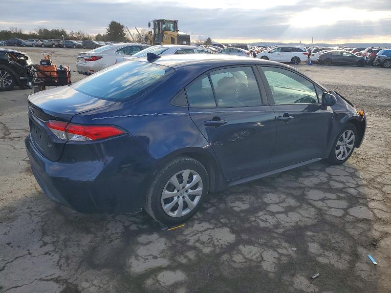 Photo 3 from auction – 2021 TOYOTA COROLLA with VIN 5YFEPMAE2MP184243