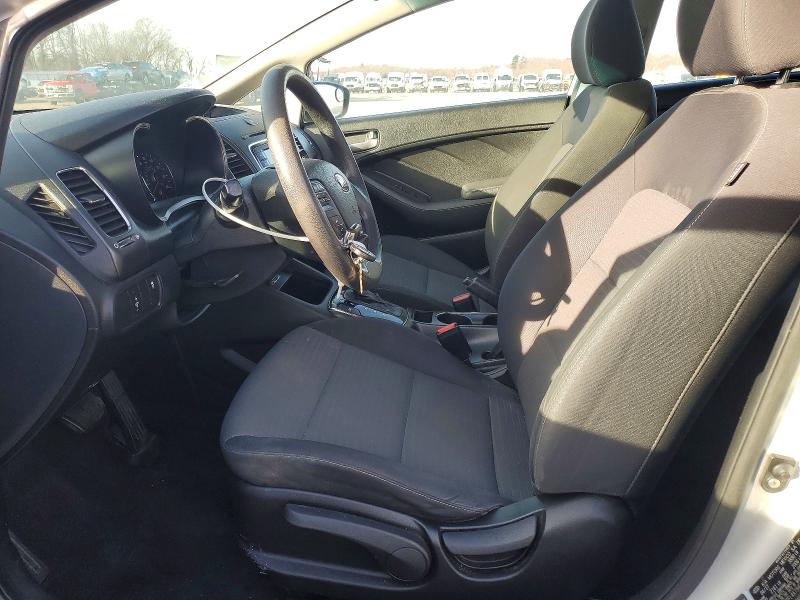 Photo 7 from auction – 2017 KIA FORTE LX with VIN 3KPFL4A73HE147114