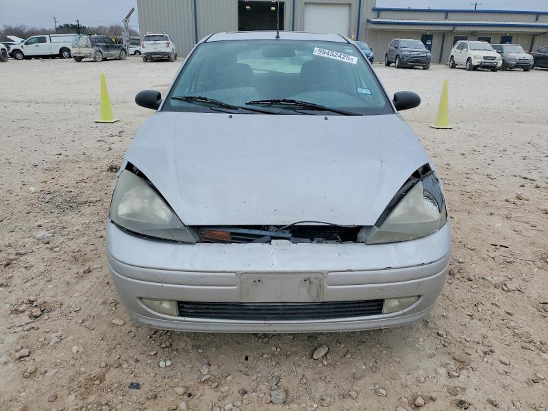 Photo 5 from auction – 2004 FORD FOCUS with VIN 3FAFP37Z54R122117