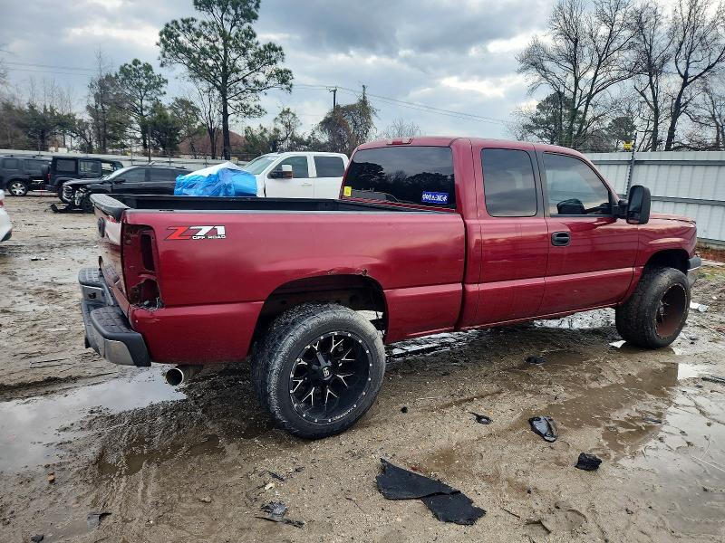 Photo 3 from auction – 2004 CHEVROLET SILVERADO with VIN 2GCEK19TX41287442