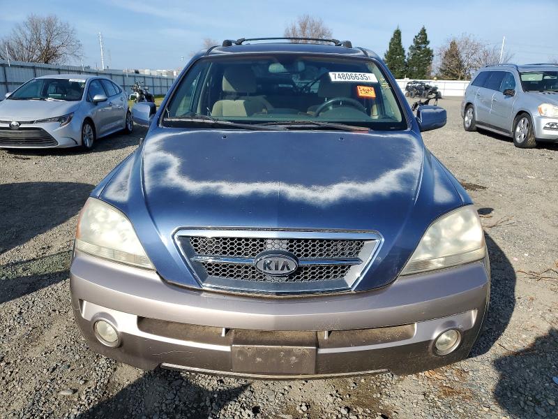 Photo 5 from auction – 2004 KIA SORENTO EX with VIN KNDJC733945281377