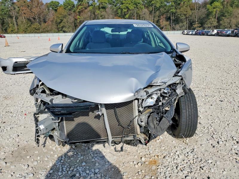 Photo 5 from auction – 2014 TOYOTA COROLLA L with VIN 2T1BURHE9EC076007