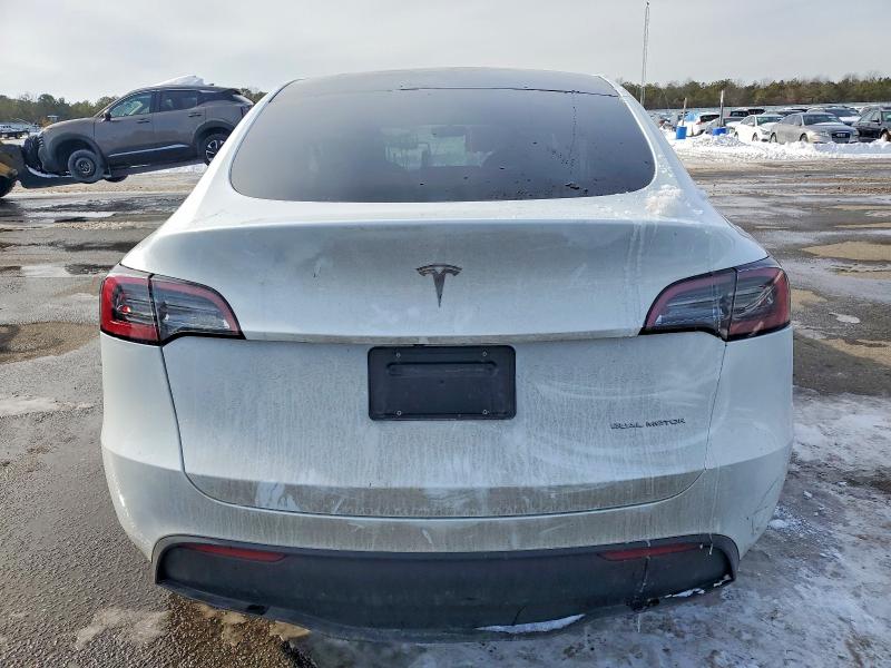 Photo 6 from auction – 2023 TESLA MODEL Y with VIN 7SAYGDEEXPA116103