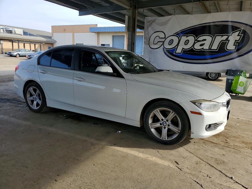 Photo 4 from auction – 2015 BMW 328 I SULE with VIN WBA3C1C59FP852555