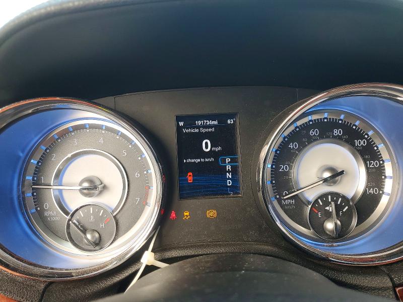 Photo 9 from auction – 2014 CHRYSLER 300 with VIN 2C3CCAAGXEH378825