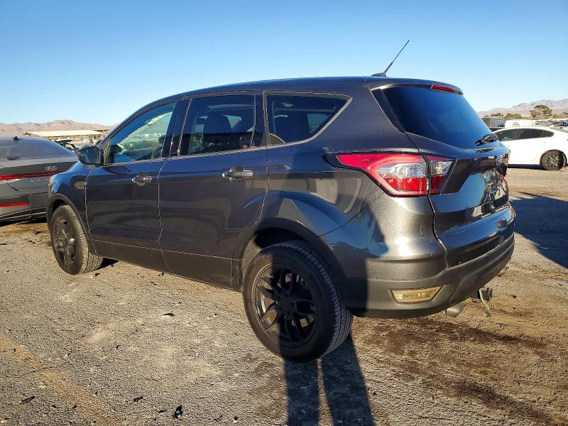 Photo 2 from auction – 2017 FORD ESCAPE SE with VIN 1FMCU9GD9HUE49756
