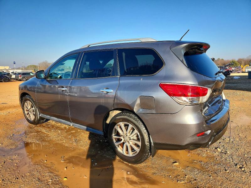 Photo 2 from auction – 2015 NISSAN PATHFINDER with VIN 5N1AR2MN2FC667568