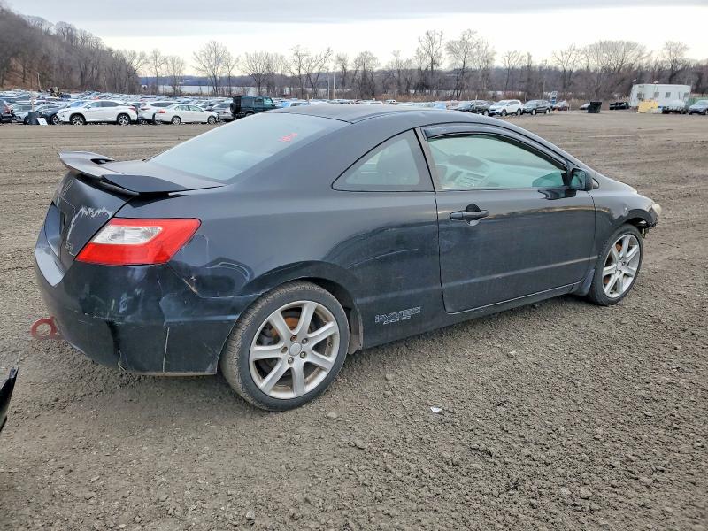 Photo 3 from auction – 2011 HONDA CIVIC SI with VIN 2HGFG2A51BH700850