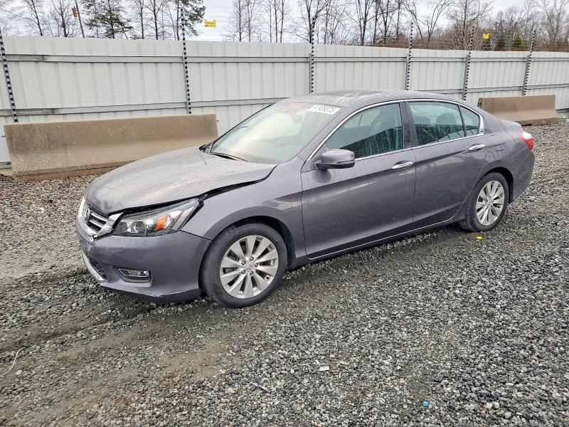HONDA ACCORD EXL 2013 with VIN 1HGCR2F83DA284205 - Photo from auction