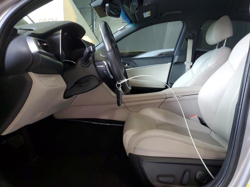 Photo 7 from auction – 2022 GENESIS G70 with VIN KMTG34TA3NU092725