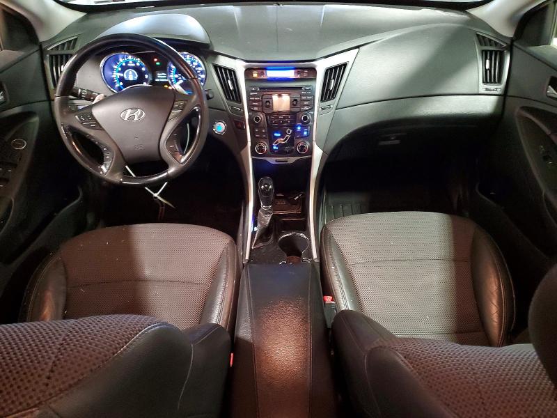 Photo 8 from auction – 2012 HYUNDAI SONATA SE with VIN 5NPEC4AB2CH408012