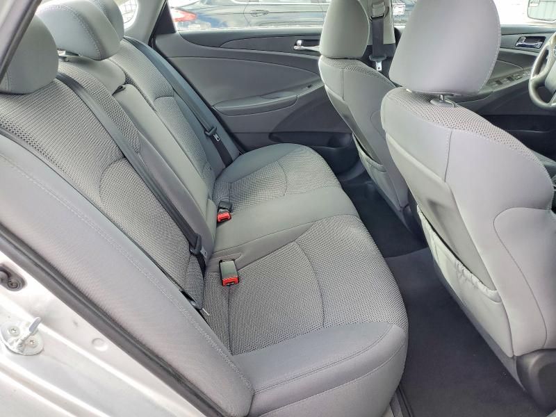 Photo 10 from auction – 2014 HYUNDAI SONATA GLS with VIN 5NPEB4AC6EH843467