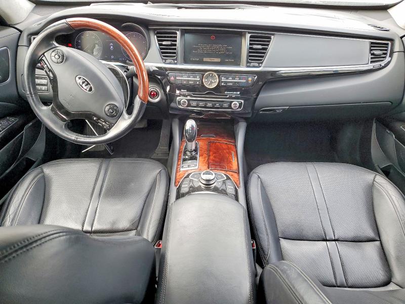 Photo 8 from auction – 2015 KIA K900 with VIN KNALW4D4XF6017391