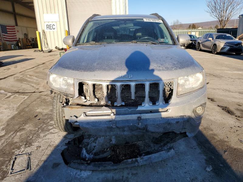 Photo 5 from auction – 2015 JEEP COMPASS with VIN 1C4NJDEBXFD408916