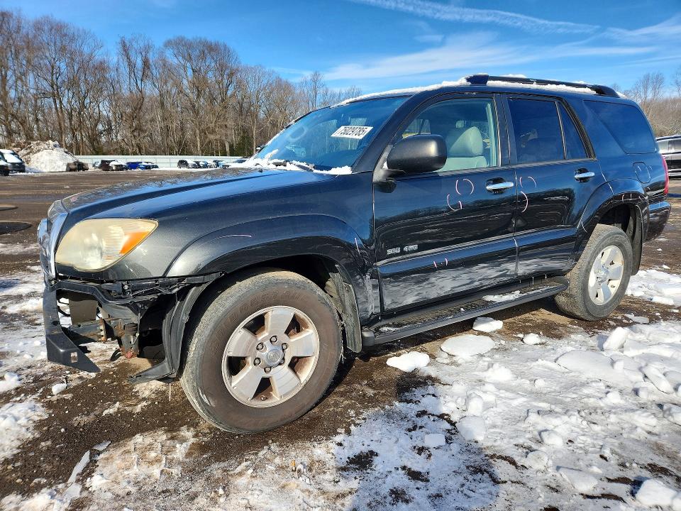 TOYOTA 4RUNNER SR 2008 with VIN JTEBU14R98K020190 - Photo from auction