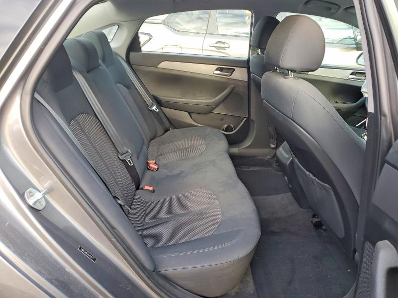 Photo 10 from auction – 2019 HYUNDAI SONATA with VIN 5NPE24AF7KH751175
